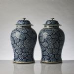 1551 1008 VASES AND COVERS